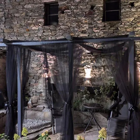 Деревянный коттедж La Via Del Sale Holidays