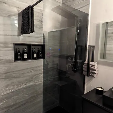 La Via Del Sale Holidays Lodge Domodossola